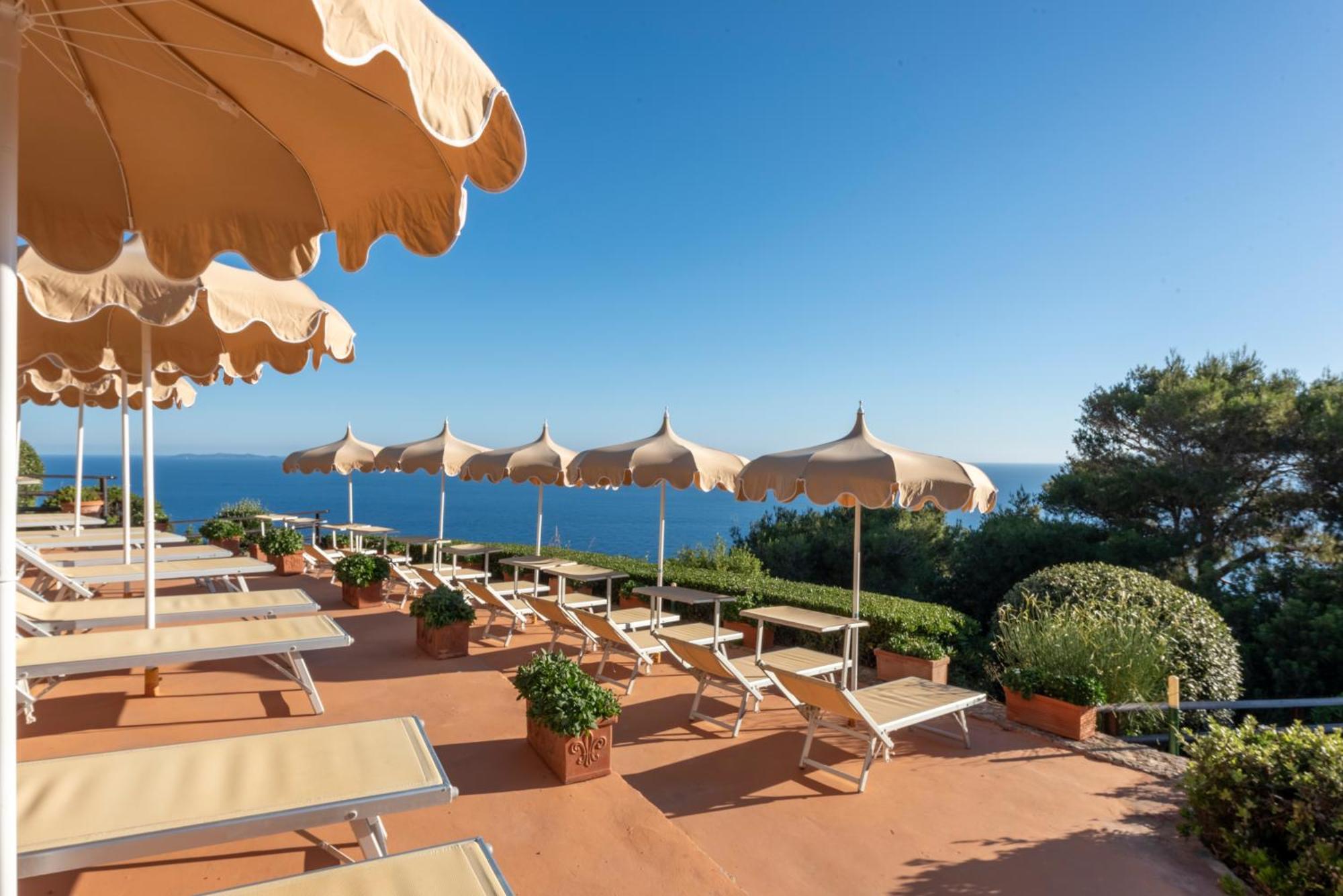 Boutique Hotel Torre Di Cala Piccola Porto Santo Stefano Kültér fotó