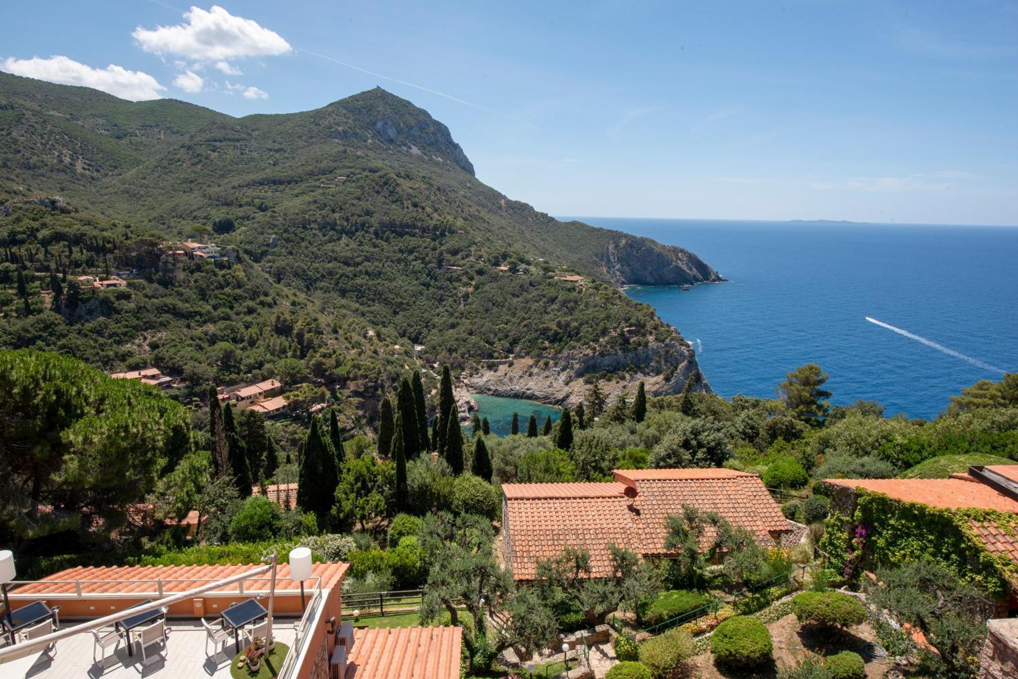 Boutique Hotel Torre Di Cala Piccola Porto Santo Stefano Kültér fotó